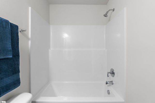 327 Lilac Loop, Greenwood, SC 29646