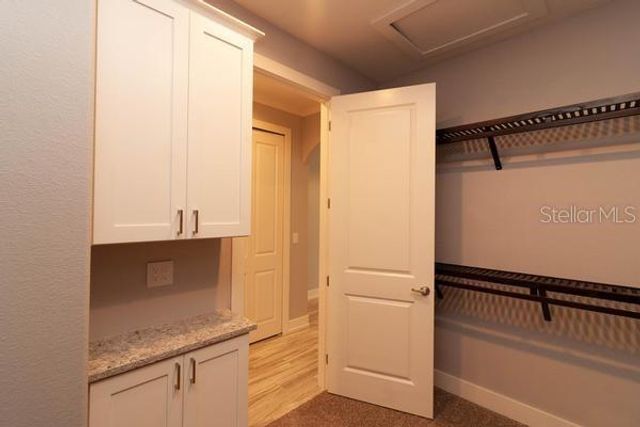 17899 SW 72ND STREET ROAD, Dunnellon, FL 34432