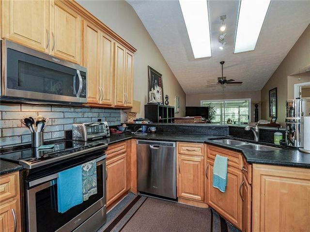 1877 Sixty Oaks Lane, Vero Beach, FL 32966