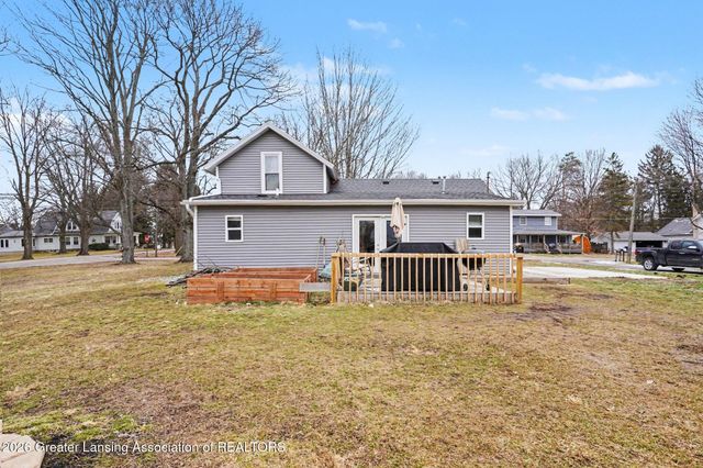 323 Church Street, Laingsburg, MI 48848