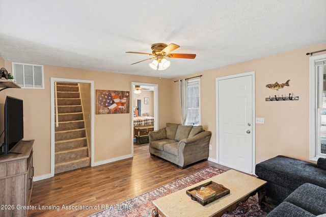 323 Church Street, Laingsburg, MI 48848