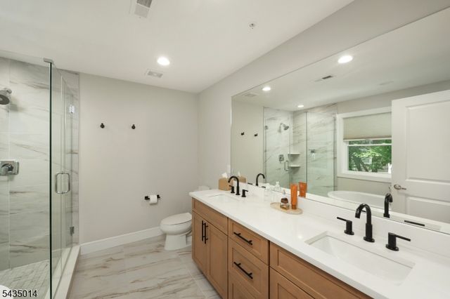 232 South St, Unit 3, New Providence Boro, NJ 07974