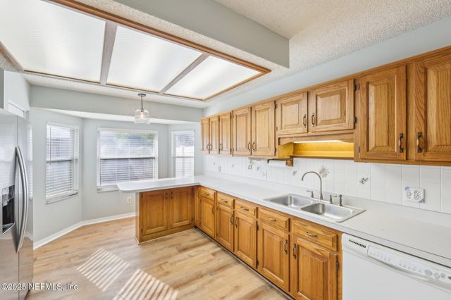 6085 BERMUDA Drive, Fleming Island, FL 32003