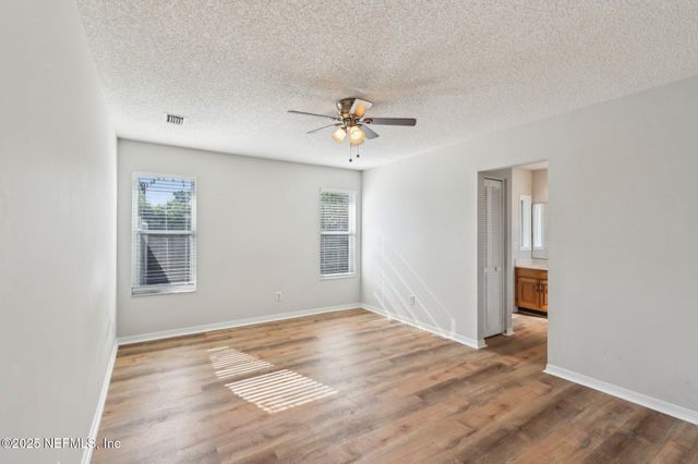 6085 BERMUDA Drive, Fleming Island, FL 32003