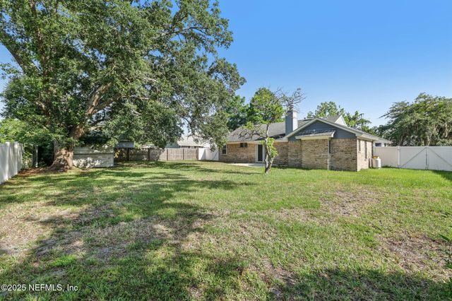 6085 BERMUDA Drive, Fleming Island, FL 32003