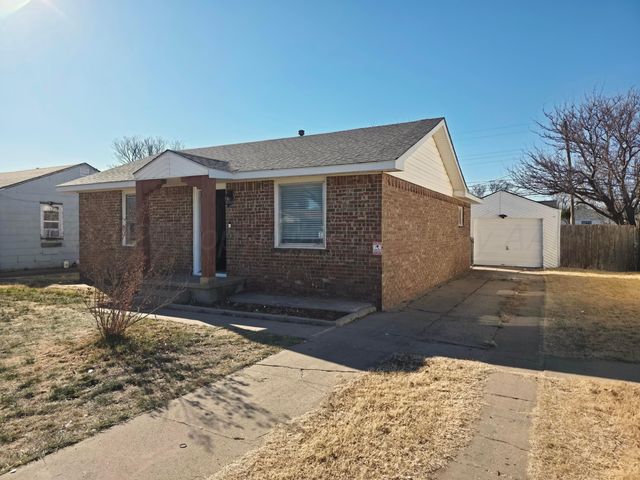 1615 N Fairfield Street, Amarillo, TX 79107