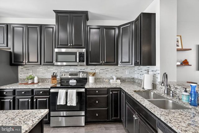 10789 HINTON WAY, Manassas, VA 20112