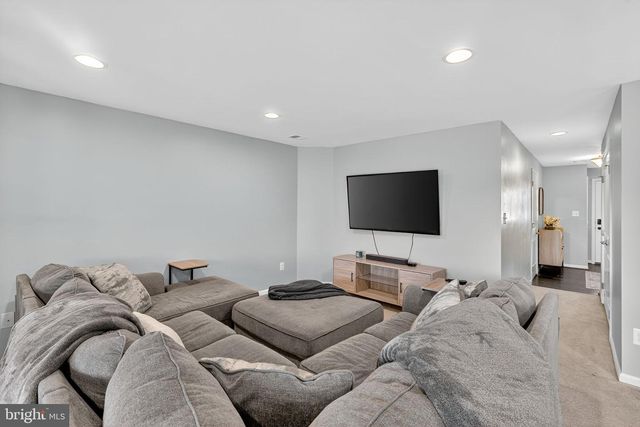 10789 HINTON WAY, Manassas, VA 20112