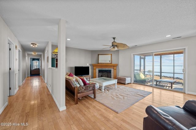 341 Neuse Winds Drive, Oriental, NC 28571