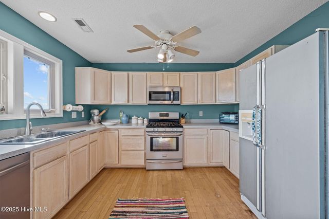 341 Neuse Winds Drive, Oriental, NC 28571