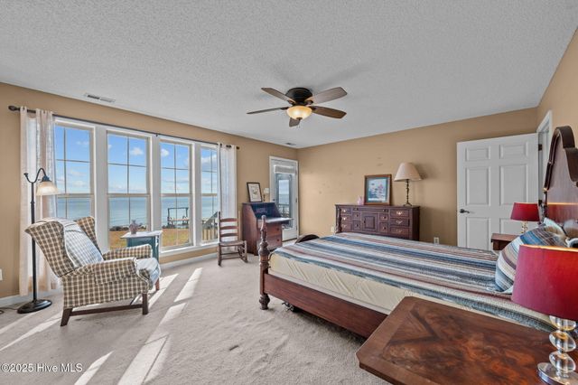 341 Neuse Winds Drive, Oriental, NC 28571