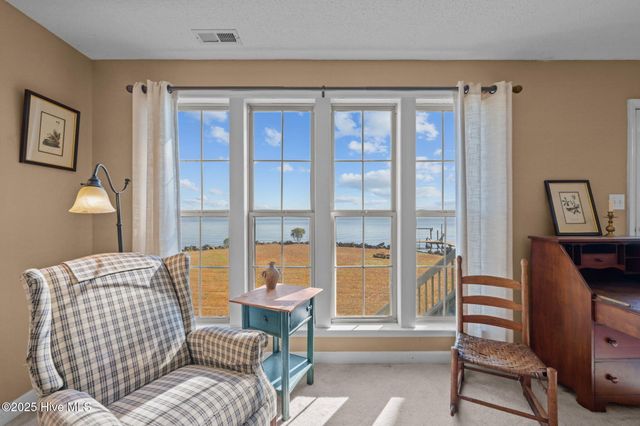 341 Neuse Winds Drive, Oriental, NC 28571