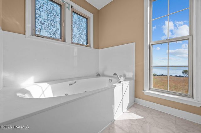 341 Neuse Winds Drive, Oriental, NC 28571