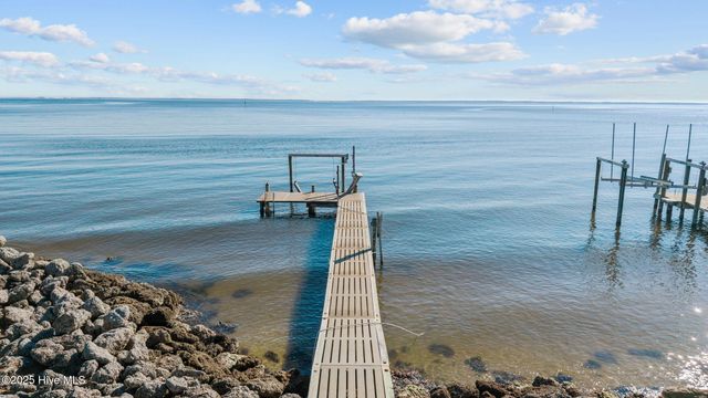 341 Neuse Winds Drive, Oriental, NC 28571