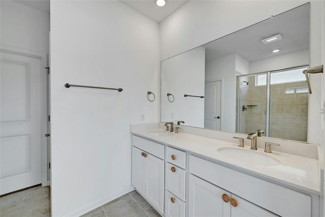 6411 Velvet Leaf LN, Buda, TX 78610