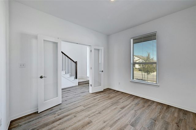 6411 Velvet Leaf LN, Buda, TX 78610
