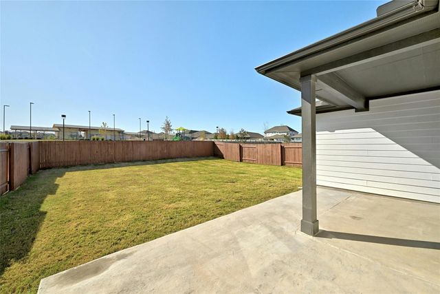 6411 Velvet Leaf LN, Buda, TX 78610