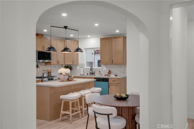 2416 W 80th, Inglewood, CA 90305