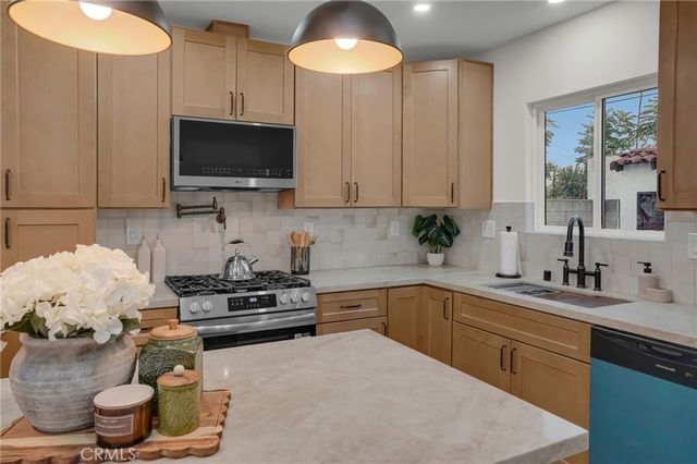 2416 W 80th, Inglewood, CA 90305