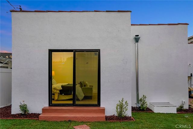 2416 W 80th, Inglewood, CA 90305