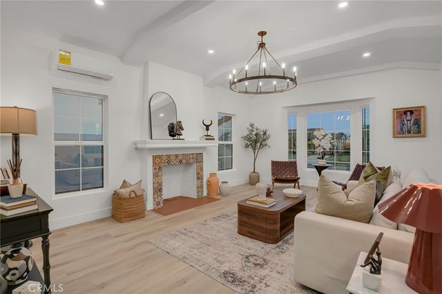 2416 W 80th, Inglewood, CA 90305