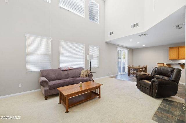 43929 44th Street West, Lancaster, CA 93536