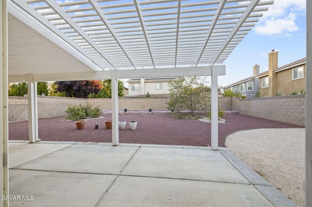 43929 44th Street West, Lancaster, CA 93536