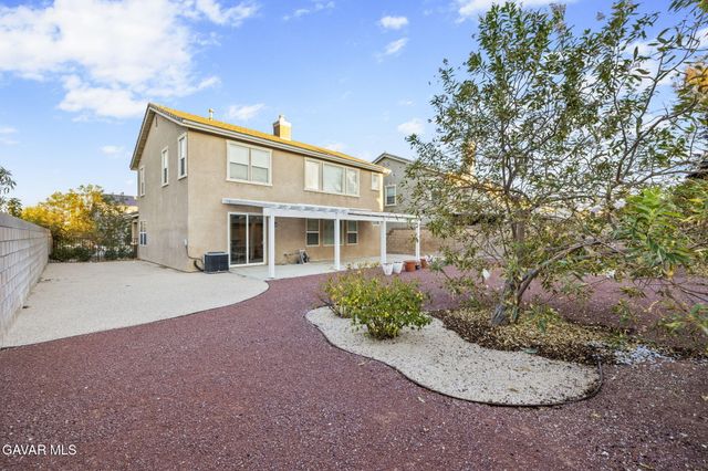 43929 44th Street West, Lancaster, CA 93536