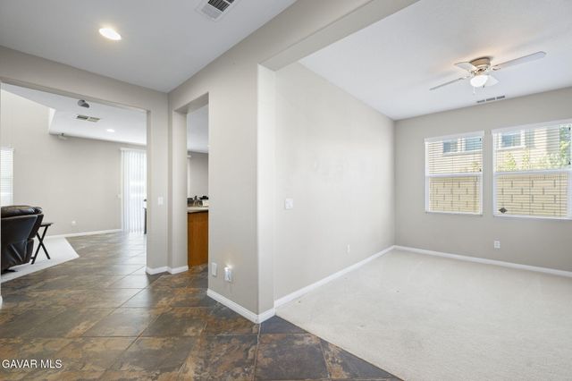 43929 44th Street West, Lancaster, CA 93536