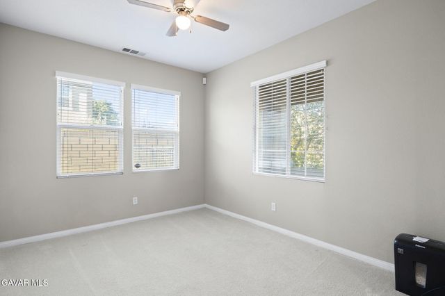 43929 44th Street West, Lancaster, CA 93536