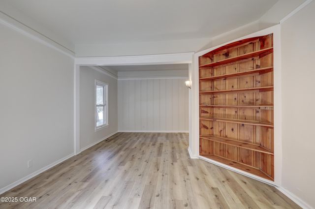 215 N Byers Avenue, Joplin, MO 64801