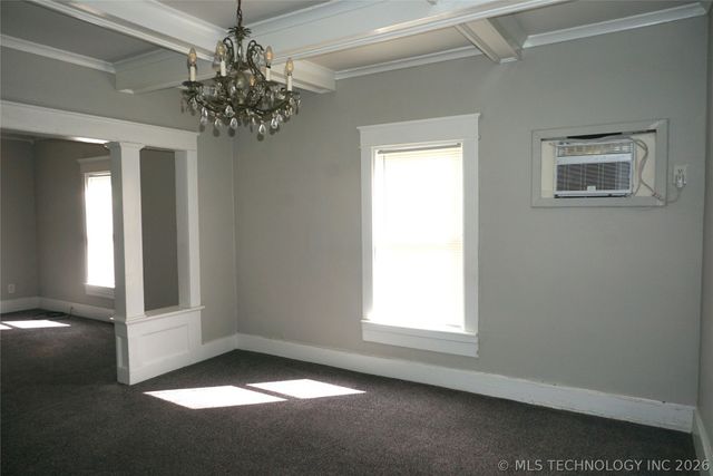 311 W Madison Street, Henryetta, OK 74437