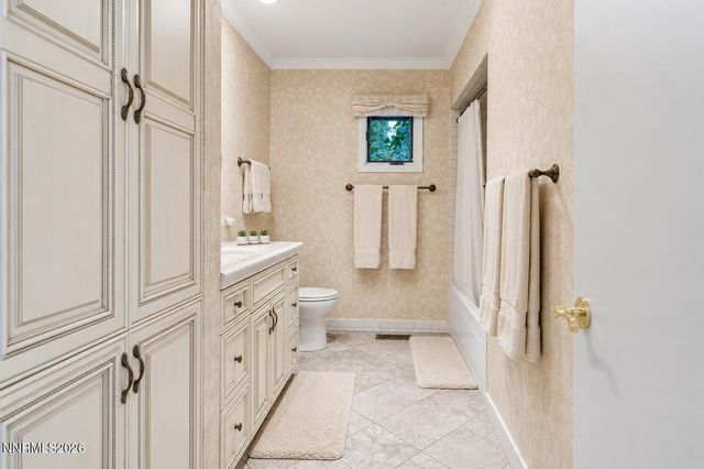 2130 Richter Drive, Reno, NV 89509