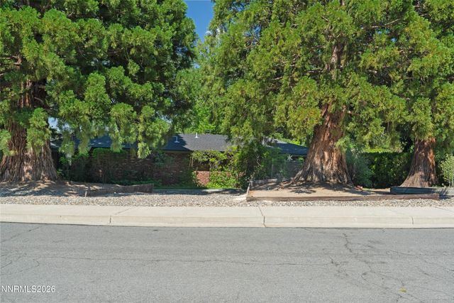 2130 Richter Drive, Reno, NV 89509