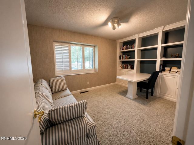2130 Richter Drive, Reno, NV 89509