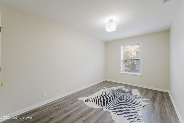 935 S Clay St, Louisville, KY 40203