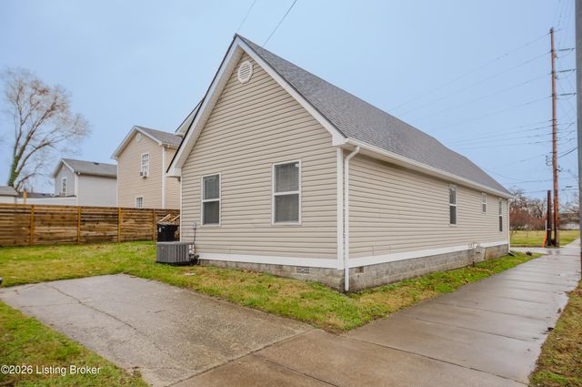 935 S Clay St, Louisville, KY 40203