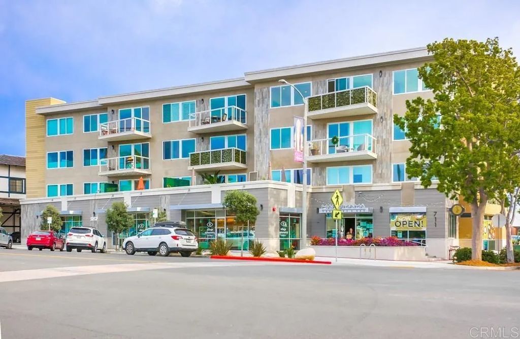 725 Grand Avenue, Carlsbad, CA 92008