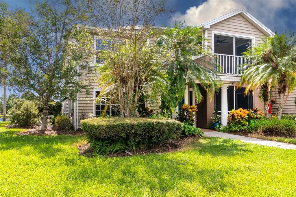 8827 MANOR LOOP 201, Lakewood Ranch, FL 34202