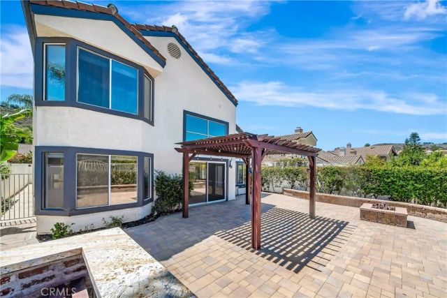 24743 Calle Altamira, Calabasas, CA 91302