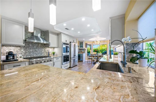 24743 Calle Altamira, Calabasas, CA 91302
