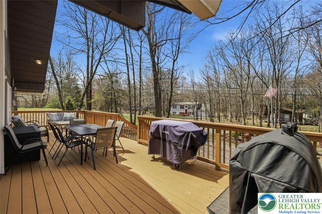 240 Keats Lane, Penn Forest Twp, PA 18210
