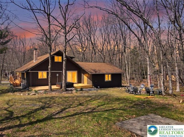 240 Keats Lane, Penn Forest Twp, PA 18210