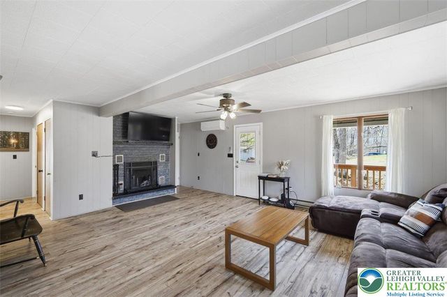 240 Keats Lane, Penn Forest Twp, PA 18210