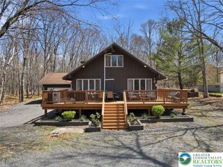 240 Keats Lane, Penn Forest Twp, PA 18210