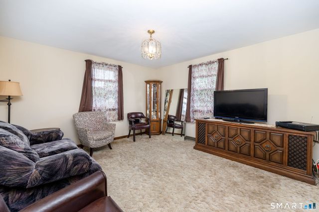 23 Juniper Lane, Berlin, CT 06037