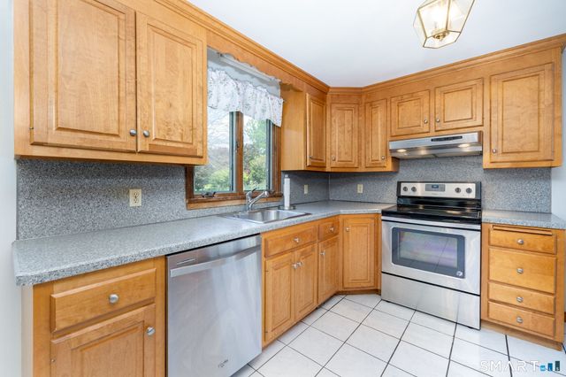 23 Juniper Lane, Berlin, CT 06037