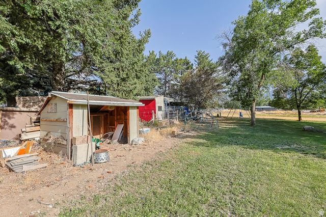 1412 E CENTER ST, Springville, UT 84663