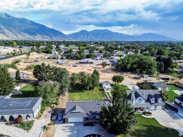 1412 E CENTER ST, Springville, UT 84663