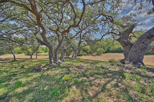 1900 Baron Road, La Grange, TX 78945